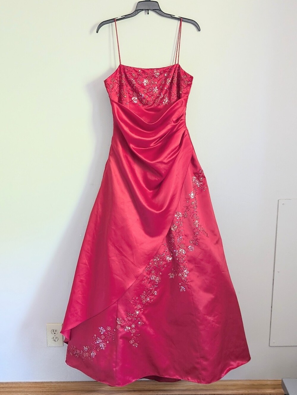 City Triangles Red Satin Full Length Bead Detail Prom Quinceañera Black Tie Gown